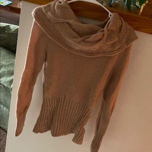 Sleeping on snow sweater small